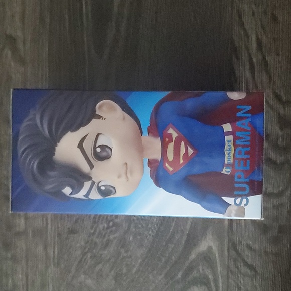 BanDai Superman Qposket - Brand New Figure Collectible - DC Comics - Picture 4 of 7